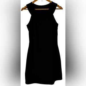 Athleta blk slvlss scuba knt halter drss w blt in bra & rnd nk  SZ S athleisure